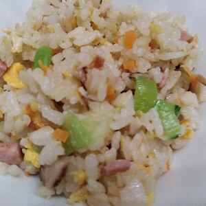 香ばしい☆／醤油味のチャーハン